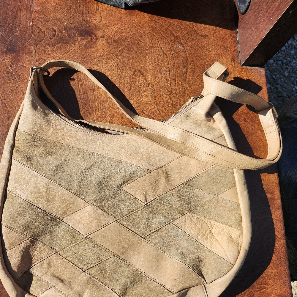Purse - Picture 4 of 4